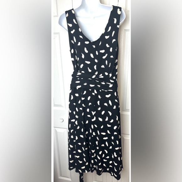 BODEN Ballet Dress Brush Stroke Tie Waist Fit Flare Black Ivory Knit Mint Cond - Picture 7 of 11